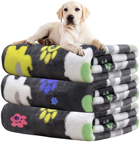 Rezutan Blanket for Large Dogs & Cats Soft Reversible Fleece 40"x31" by Rezutan