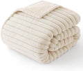 Bedsure ComfyFleece® Waterproof Dog Blankets by BEDSURE