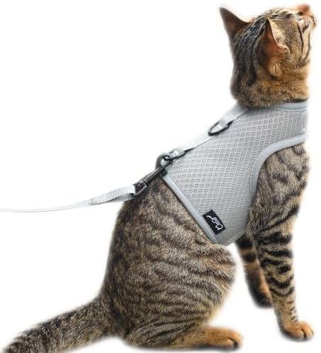 Cat Harness and Leash Set for Walking Escape Proof, Extra Large by YizhiMiaow