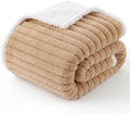 Bedsure ComfyFleece® Waterproof Dog Blankets by BEDSURE