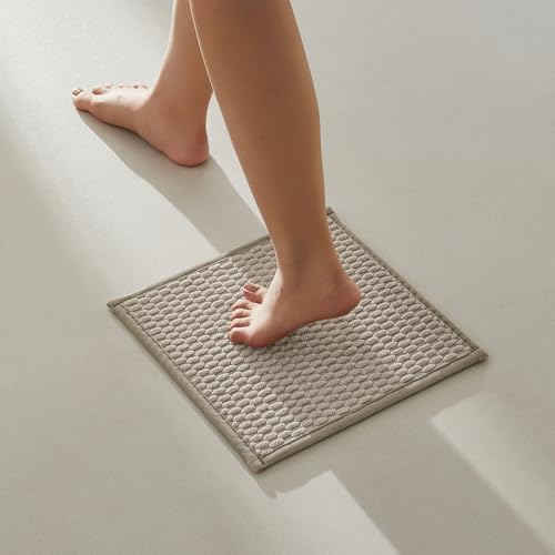 TYUU Small Bathroom Rugs, Non Slip Washable Bath Rugs Super Absorbent Bathroom by TYUU