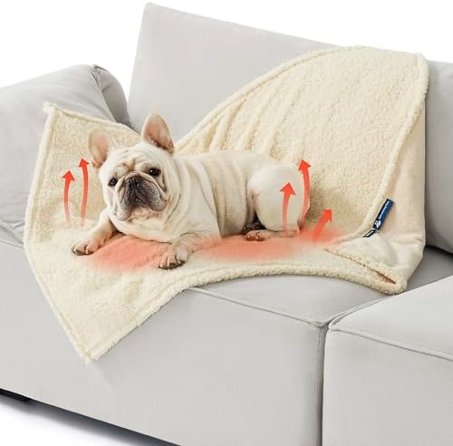 Bedsure Self Warming Dog Blanket by BEDSURE