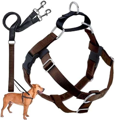 2 Hounds Design Freedom No Pull Dog Harness and Leash by 2HoundsDesign