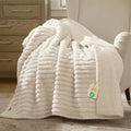 Bedsure ComfyFleece® Waterproof Dog Blankets by BEDSURE