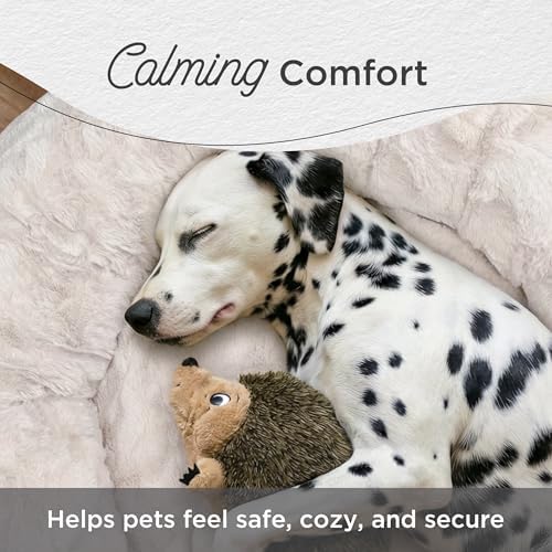 Best Friends by Sheri Original Calming Donut Dog Bed - Image 4