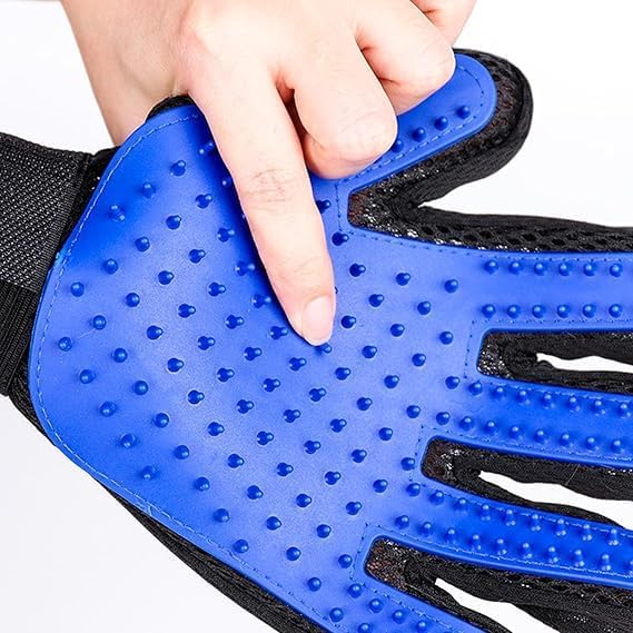 Best Pets grooming & cleaning Glove - Image 2