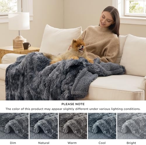 Bedsure Waterproof Dog Blanket for Small Dogs Cats Fluffy Faux Fur - Image 4