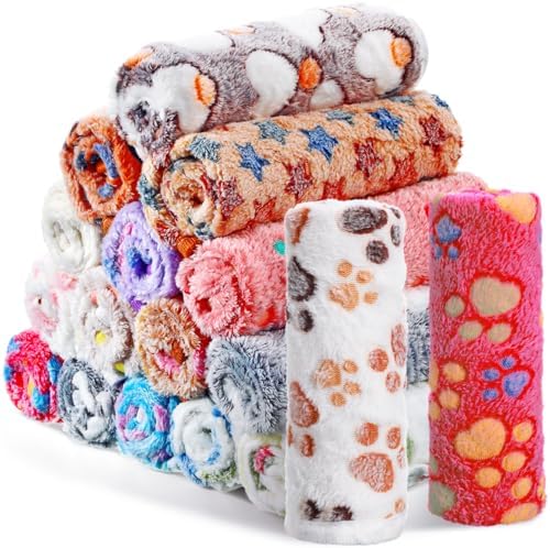 Chumia 18 Pcs Fleece Puppy Blanket by Chumia