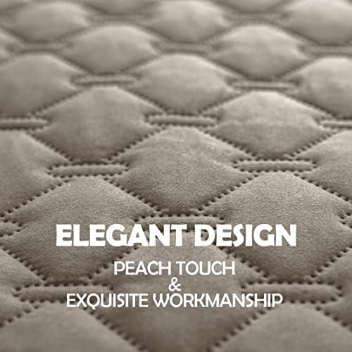 gogobunny Waterproof Pet Blanket - Image 4