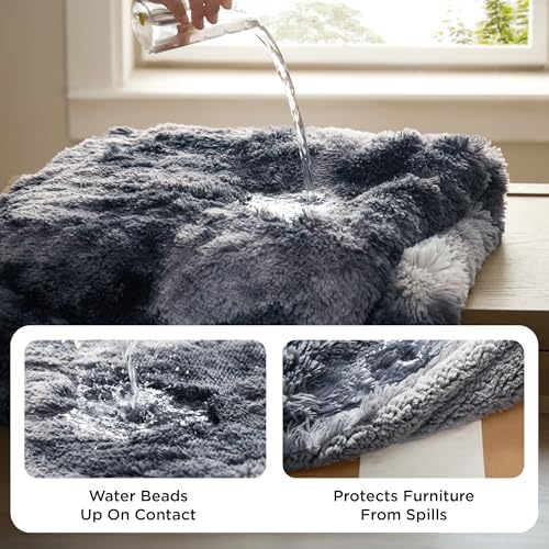 Bedsure Waterproof Dog Blanket for Small Dogs Cats Fluffy Faux Fur - Image 4