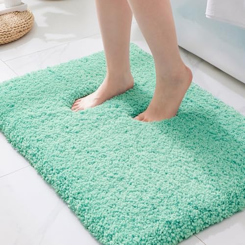 ILANGO Bathroom Rugs 32" × 20", Extra Soft Absorbent Microfiber Bath Rugs by ILANGO