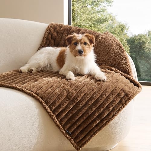 Bedsure ComfyFleece® Waterproof Dog Blankets by BEDSURE
