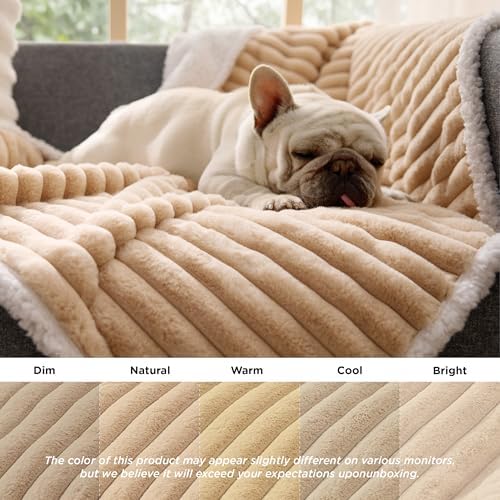 Bedsure ComfyFleece® Waterproof Dog Blankets - Image 5