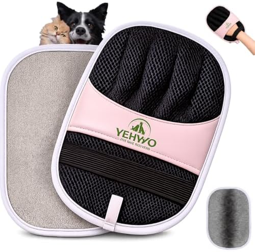 Pet Hair Remover Glove for Dogs & Cats by Unknown