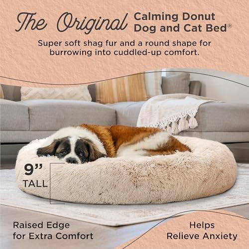 Best Friends by Sheri Original Calming Donut Dog Bed - Image 2