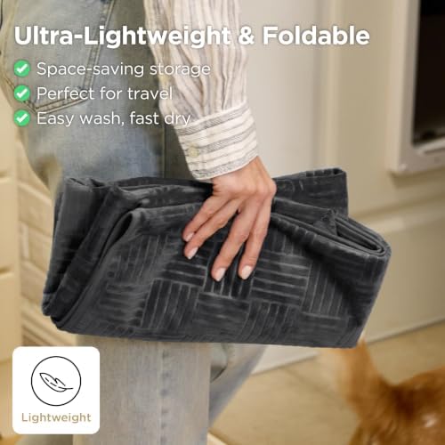 Bedsure Waterproof Bed Cover for Bed and Dogs Quick Drying，82x120IN - Image 2