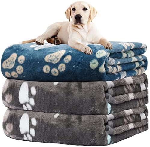 Rezutan Blanket for Large Dogs & Cats Soft Reversible Cute Paw 40"x31" by Rezutan