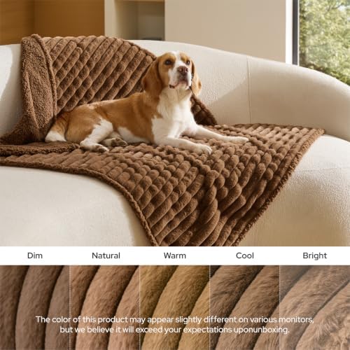 Bedsure ComfyFleece® Waterproof Dog Blankets - Image 6