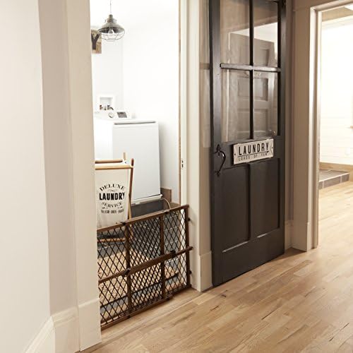 Position & Lock Adjustable Wood Baby Gate - Image 6