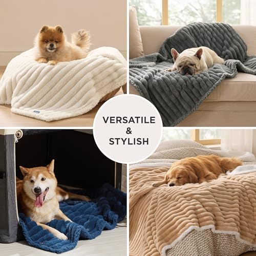 Bedsure ComfyFleece® Waterproof Dog Blankets - Image 6